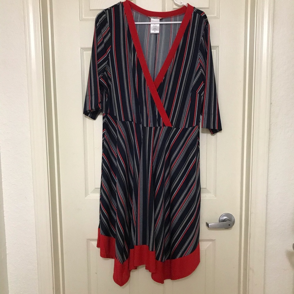 Cute V-neck dress